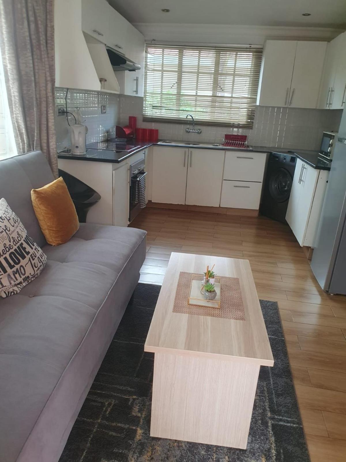 Crystal Apartments Lilongwe Eksteriør bilde